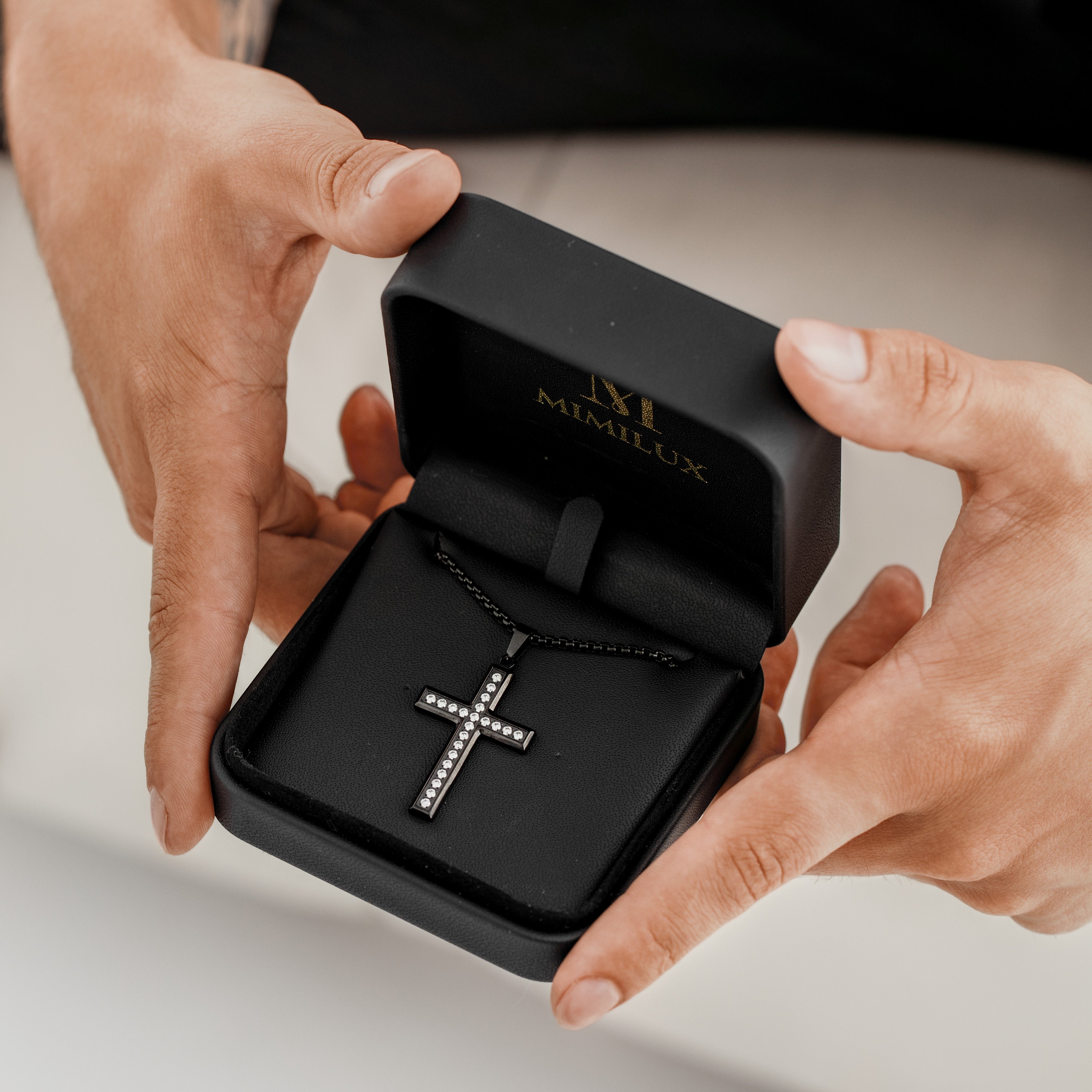 Colier Cruce Diamant  | Personalizat cu Gravura